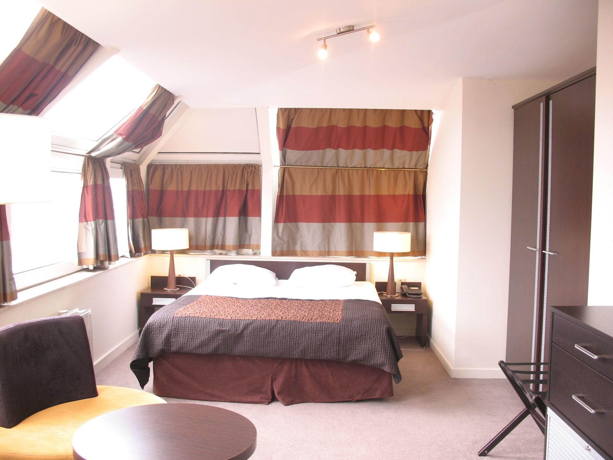 Hotel Floris Arlequin Grand-Place Брюксел Екстериор снимка
