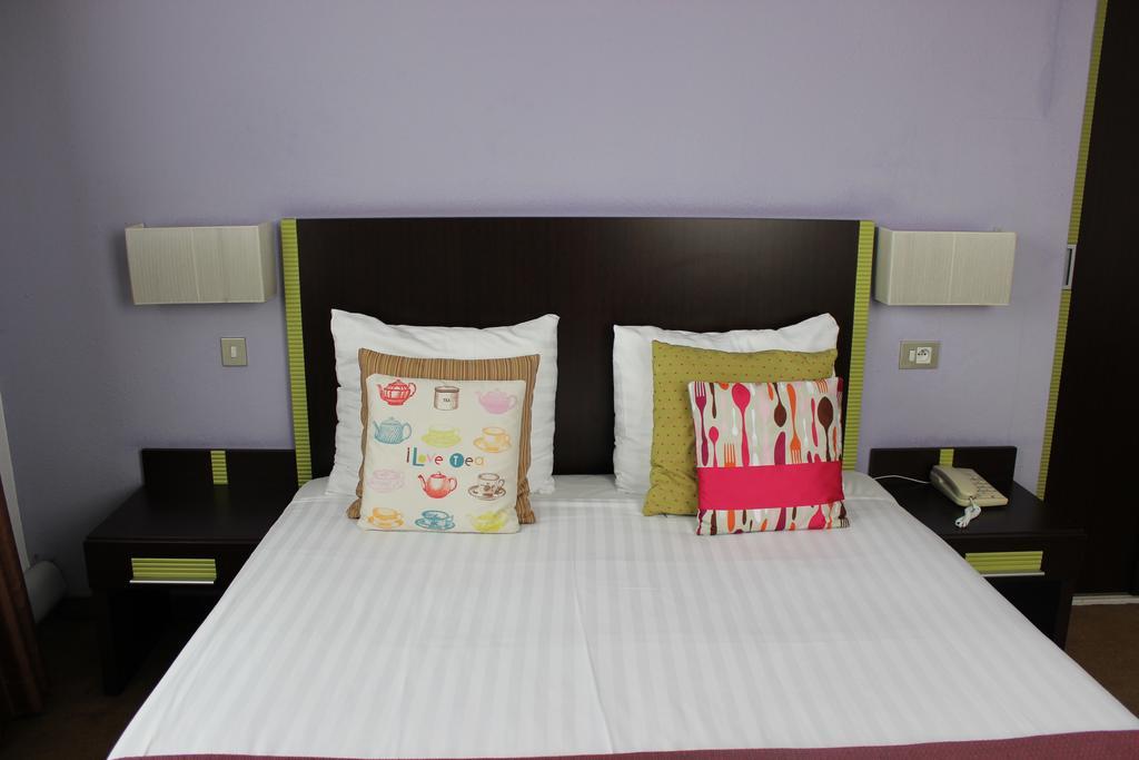 Hotel Floris Arlequin Grand-Place Брюксел Екстериор снимка